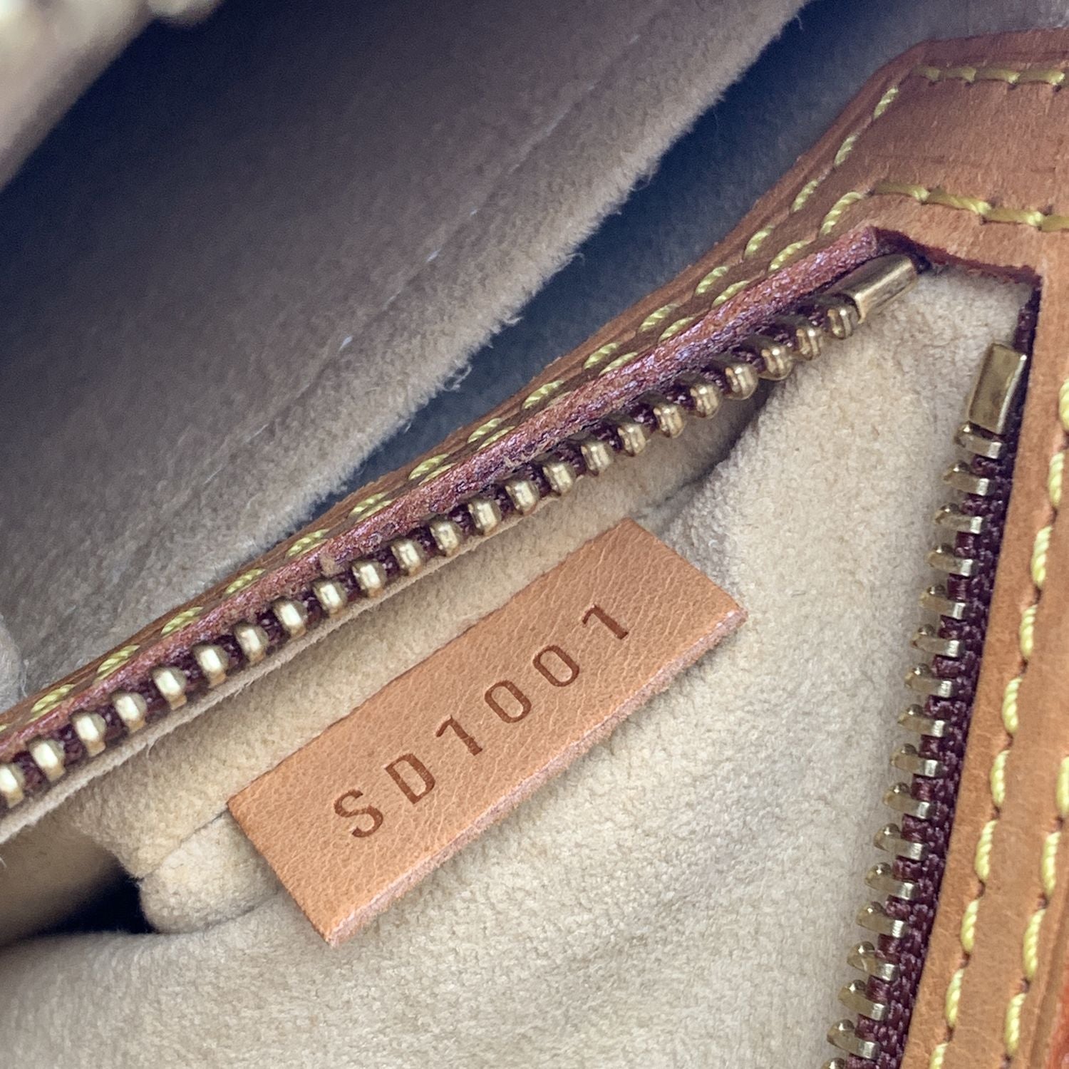 LO-LV bags 6538