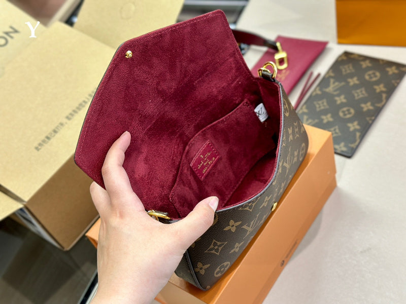 LO - LV Bags - 15090