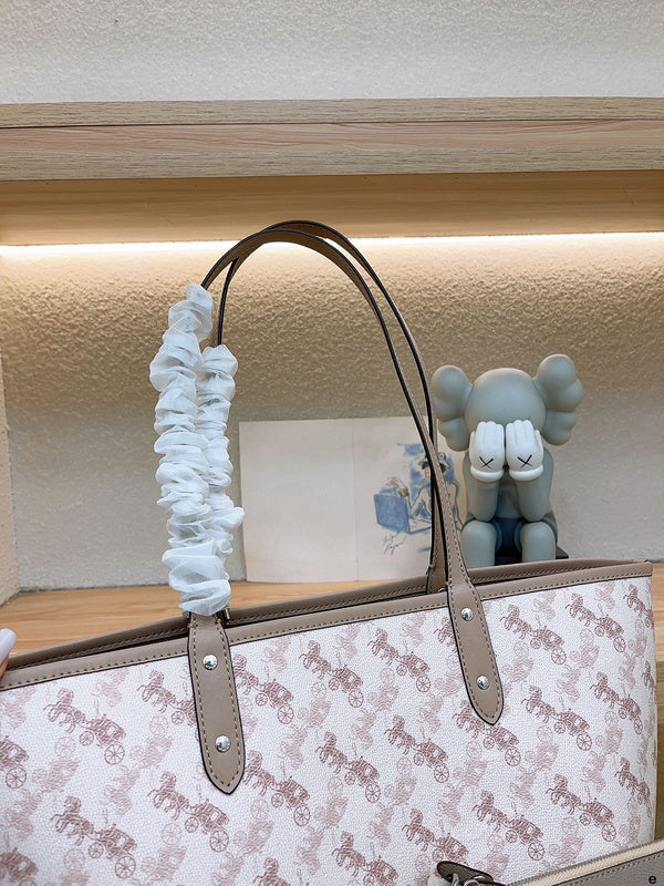 LO - CCH Bags - 004