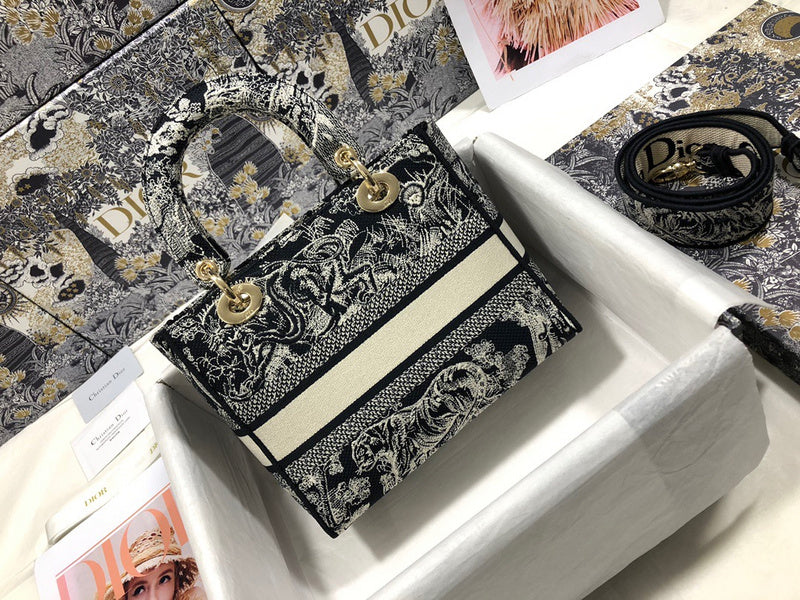 LO - DYOR   BAGS FOR WOMEN - FASHION LUXURY BAGS 185