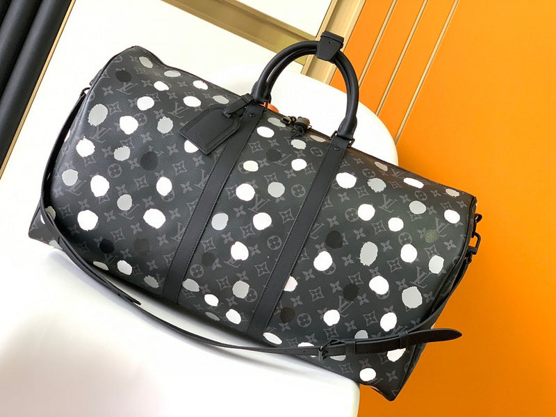 LO-LV bags 8687