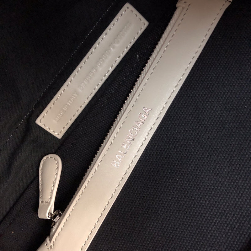 LO BAGS - BGA BAGS - 065