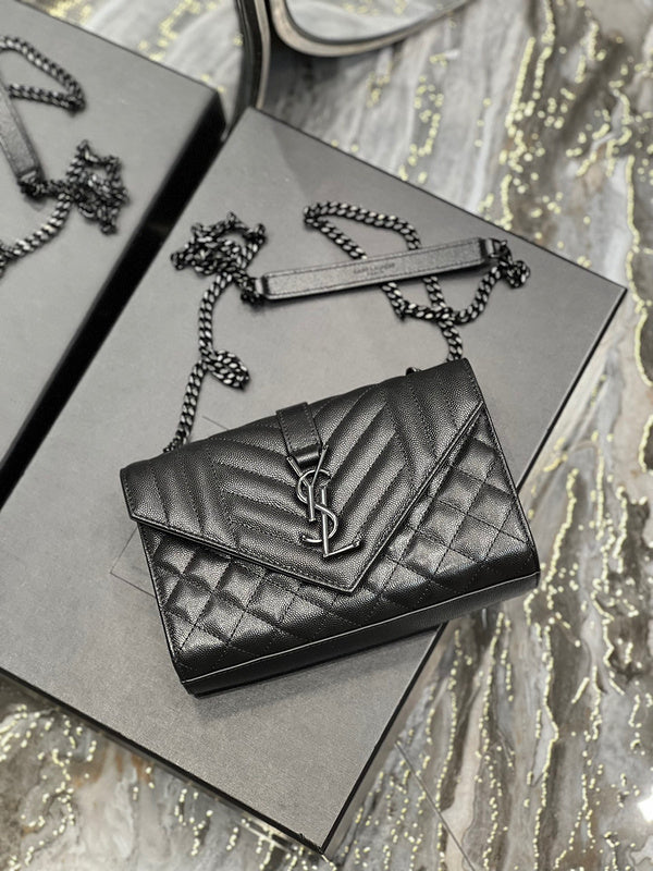 BB - YSL Bag - 1902