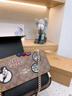 LO - CCH Bags - 301