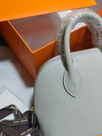 LO - HRMS LUXURY BAGS - 820