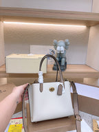 LO - CCH Bags - 095