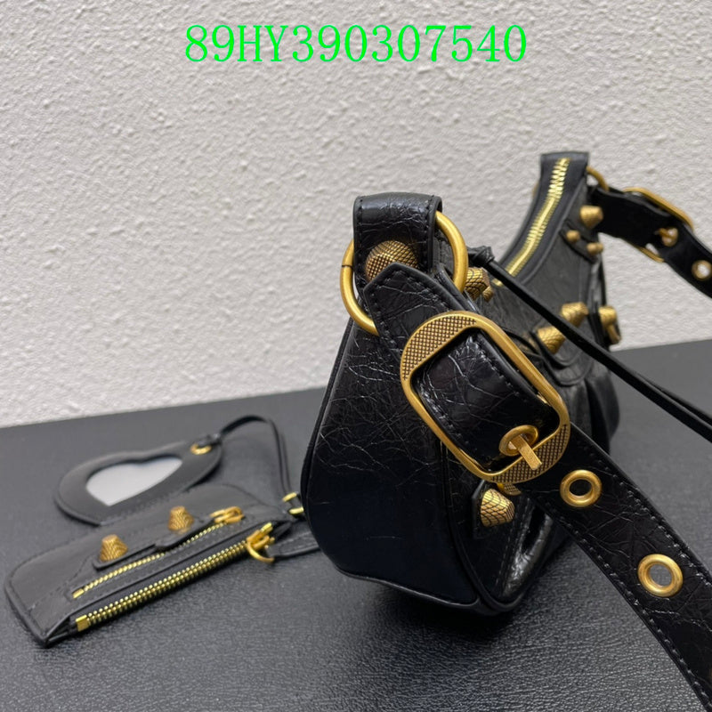 LO - BGA Bags - 1899