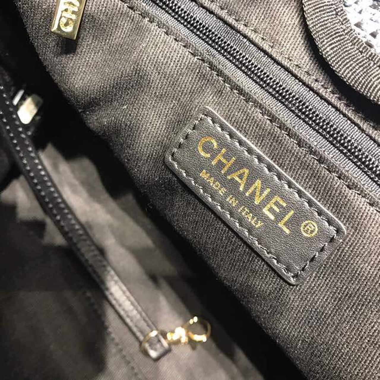 CHL -  Deauville Chain Shoulder Tote Bag Dark Grey For Women Handbags, Shoulder Bags 13.3in/34LO A66939