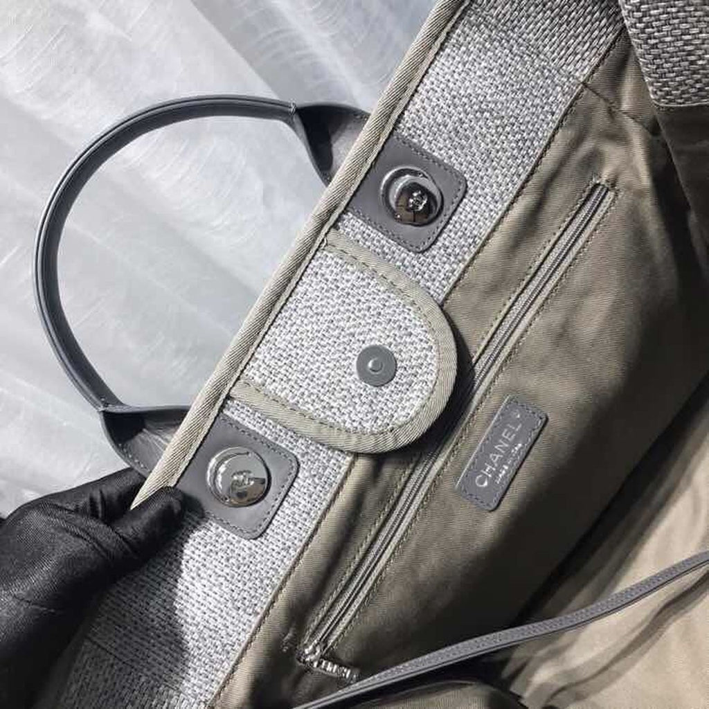 CHL -  Deauville Tote Tweed Canvas Bag Fall/Winter Collection, Light Grey/ Dark Grey For Women 15in/38LO