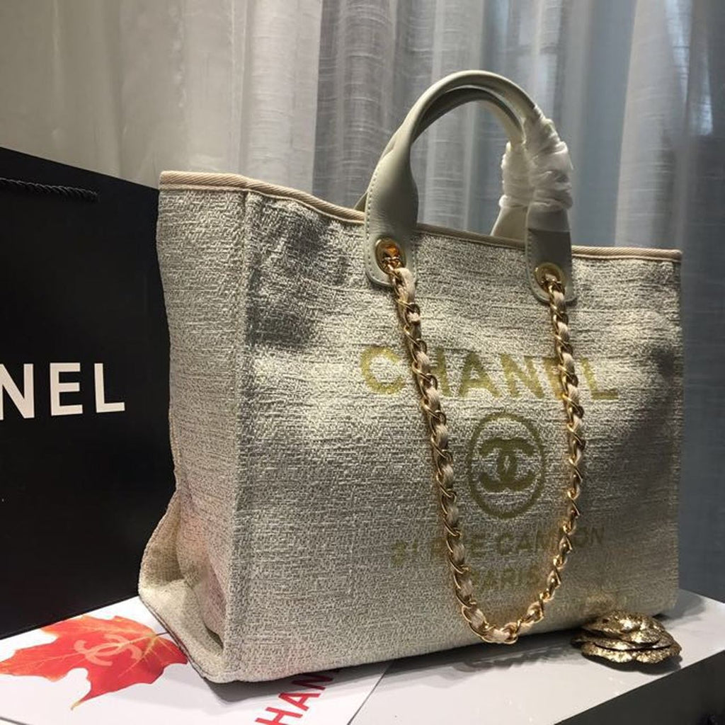 CHL -  Deauville Tote Tweed Canvas Bag Fall/Winter Collection, Beige/Cream/Gold/Multi For Women 15in/38LO