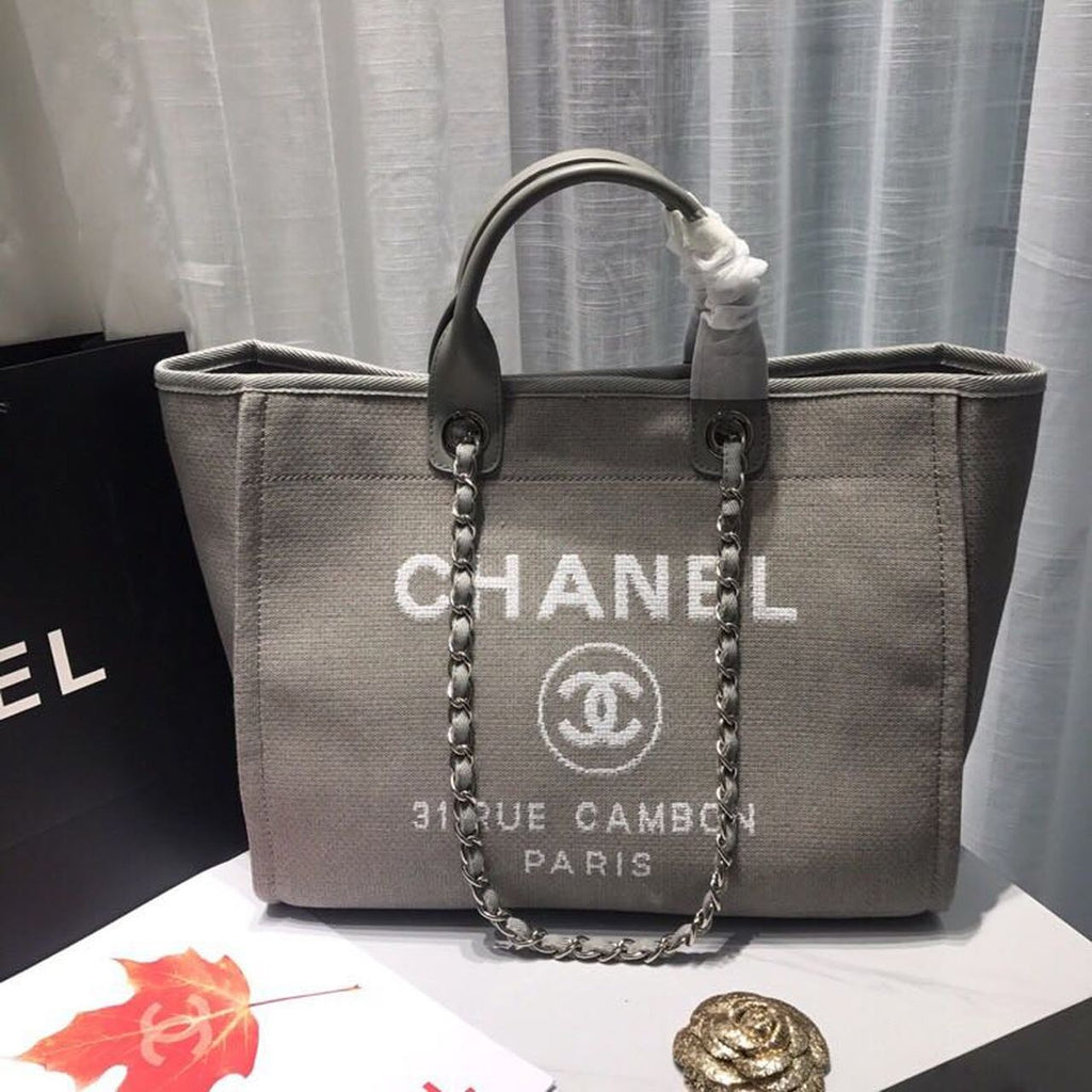 CHL -  Deauville Tote Tweed Canvas Bag Fall/Winter Collection, Light Grey/White For Women 15in/38LO