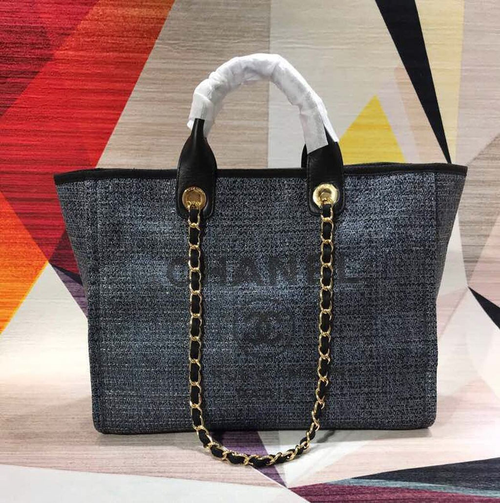 CHL -  Deauville Tote 38LO Black/Dark For Women A66941