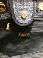 CHL -  Deauville Tote 38LO Black/Dark For Women A66941