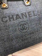 CHL -  Deauville Tote 38LO Black/Dark For Women A66941