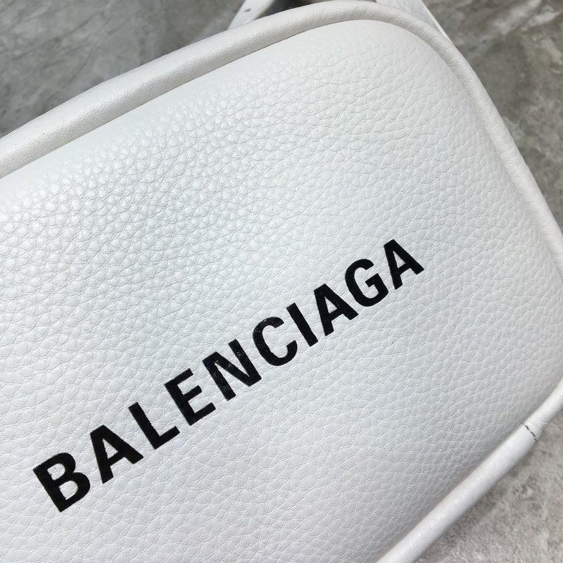 LO - BGA Bags - 1018