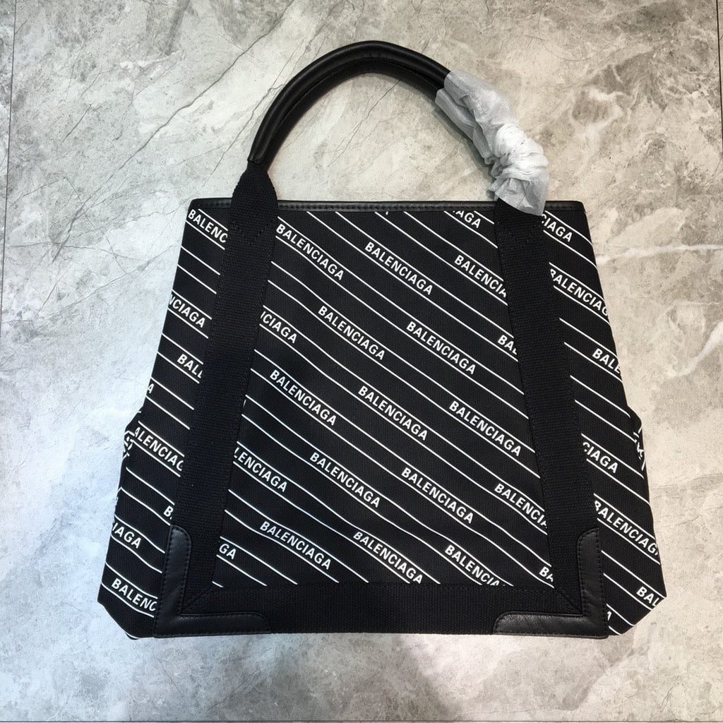 BLN-Ciaga Navy Medium Cabas Tote Bag In Black, For Women,  Bags 14.1in/36LO
