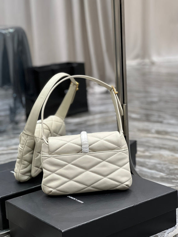 BB - YSL Bag - 2473