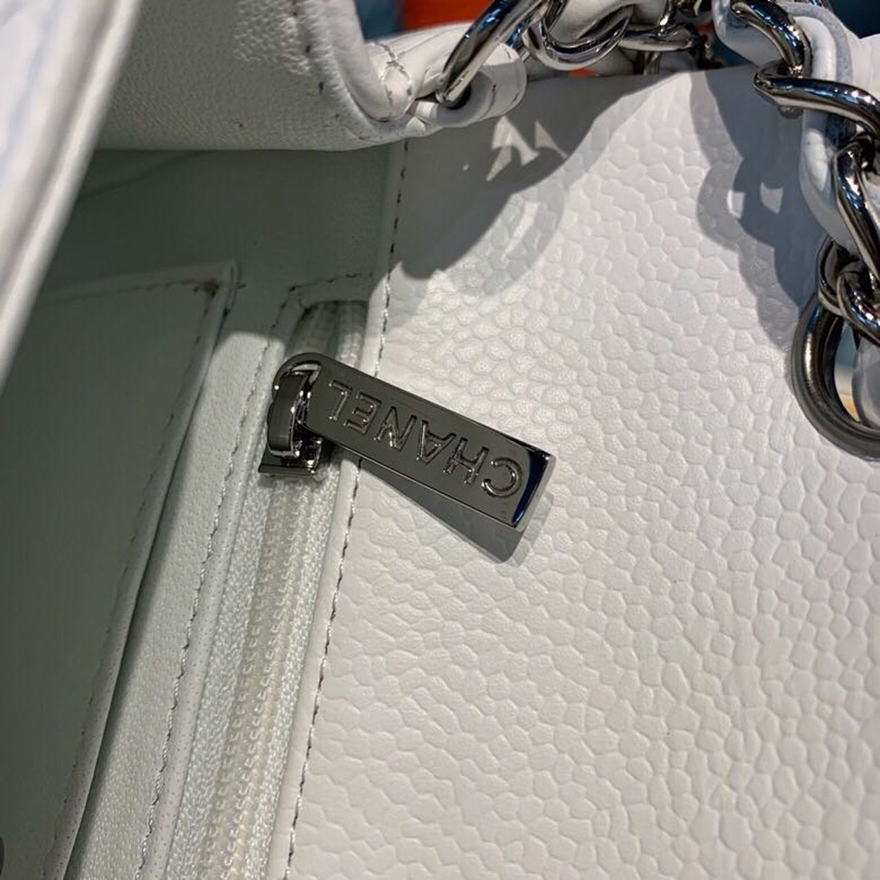 CHL - Small Classic Handbag SilLusso Official - Hardware White For Women Bags, Shoulder And Crossbody Bags 7.8in/20LO A01113