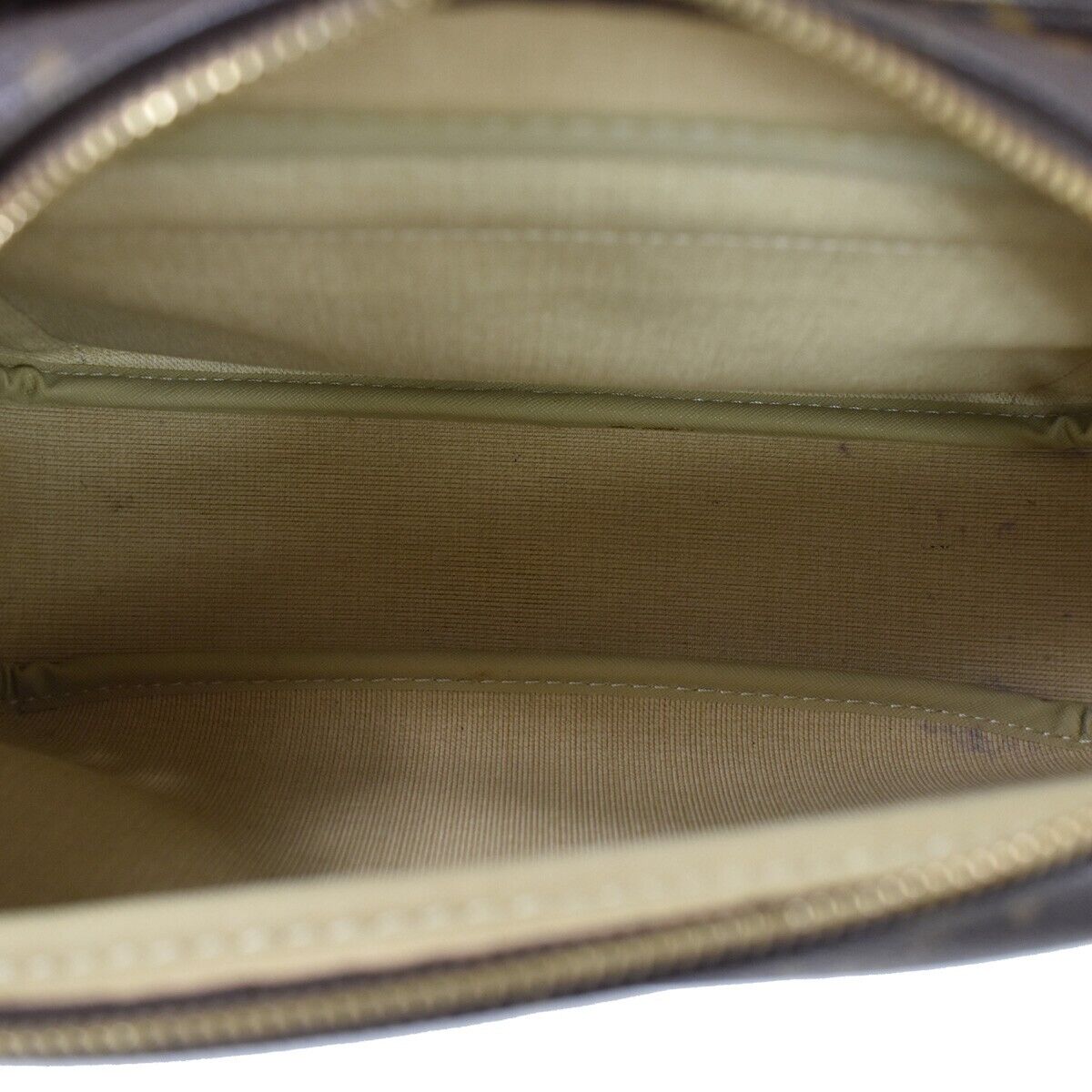LO-LV bags 6513