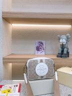 LO - CCH Bags - 158