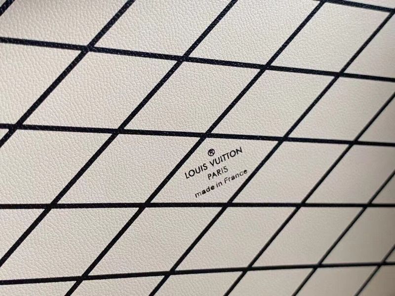LO - LV Bags - 16028