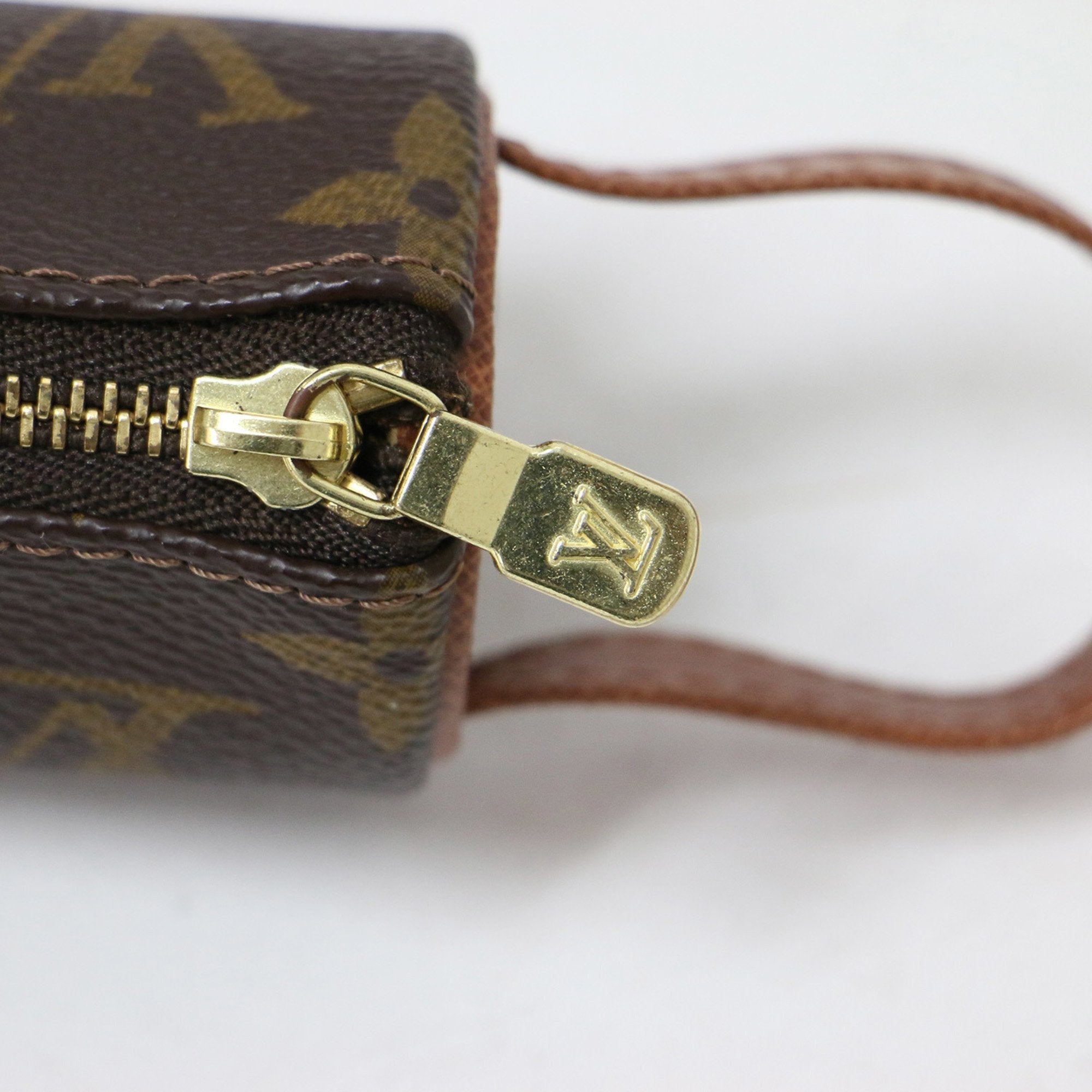 LO-LV bags 189