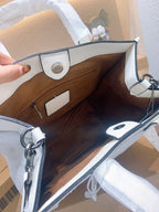 LO - CCH Bags - 491
