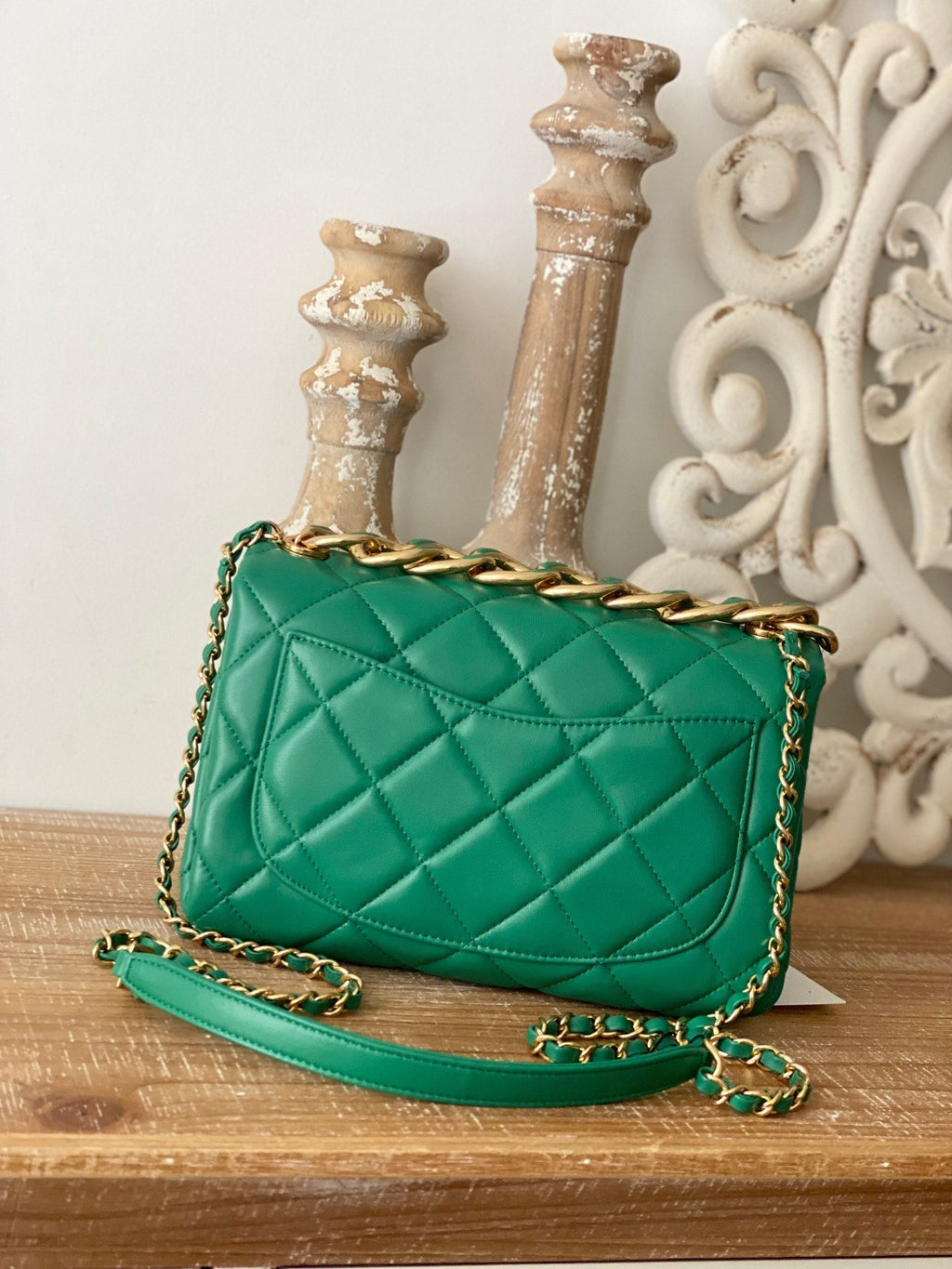 CHL - Large Flap Green Bag For Women 23LO/9in