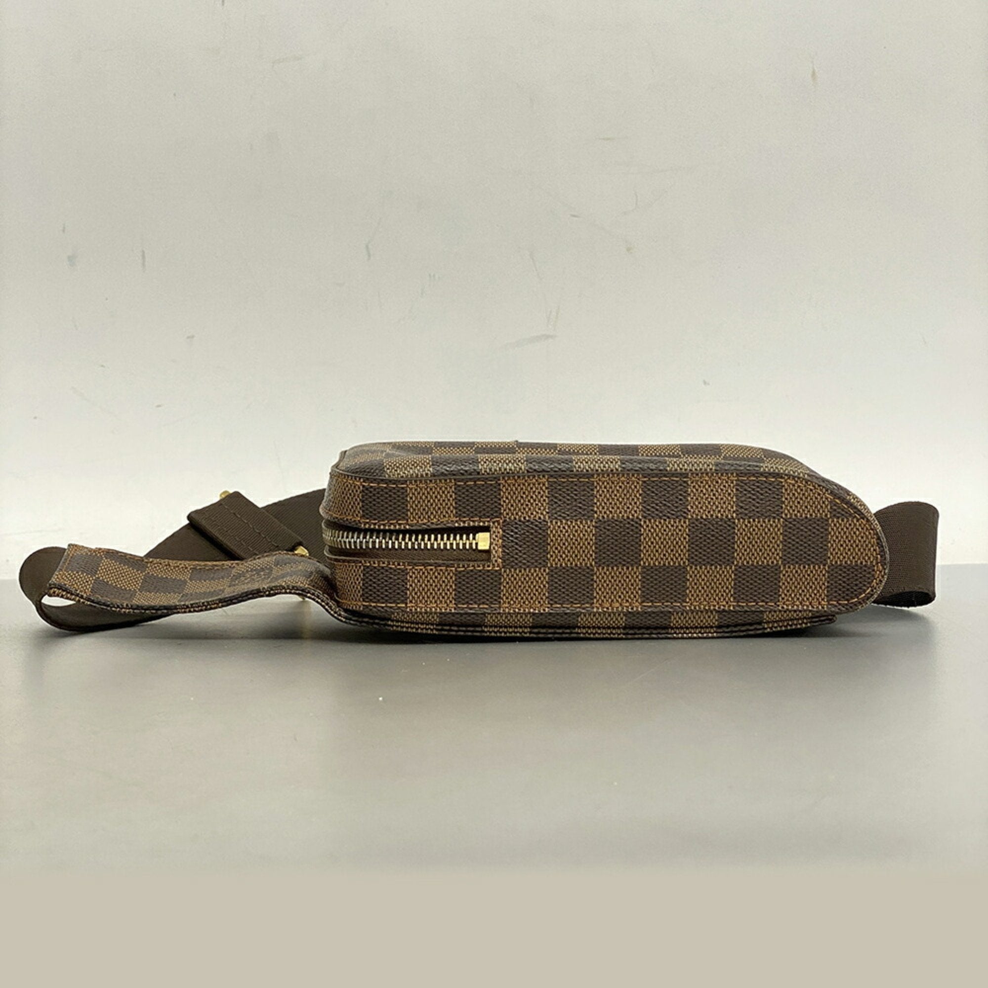 LO-LV bags 687
