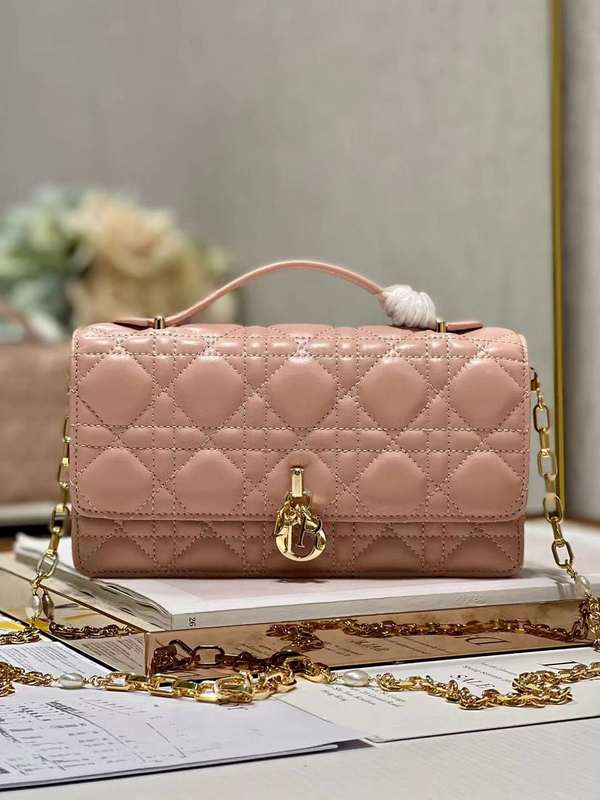 LO - DYOR   BAGS FOR WOMEN - FASHION LUXURY BAGS 076