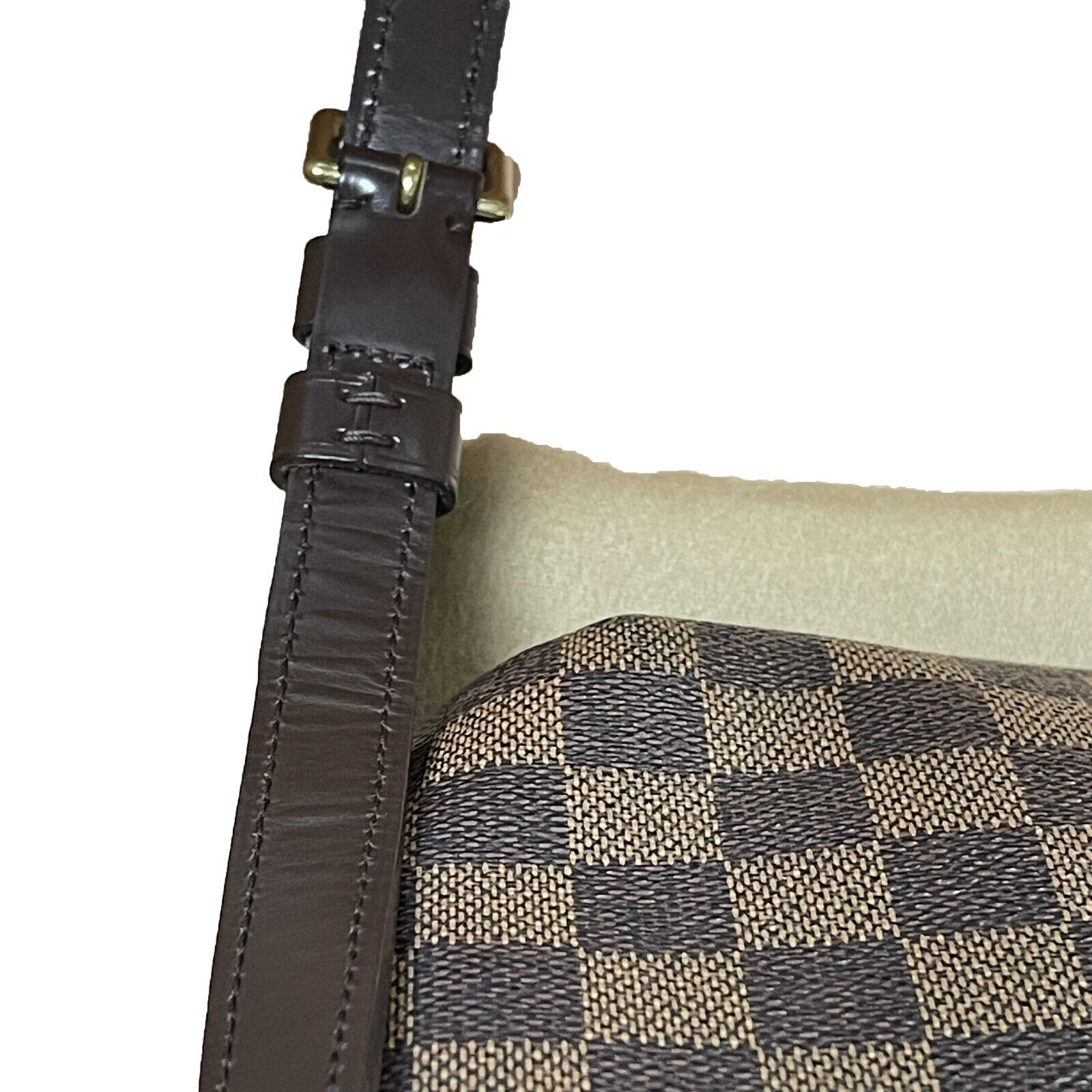 LO-LV bags 3707