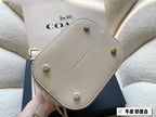 LO - CCH Bags - 064