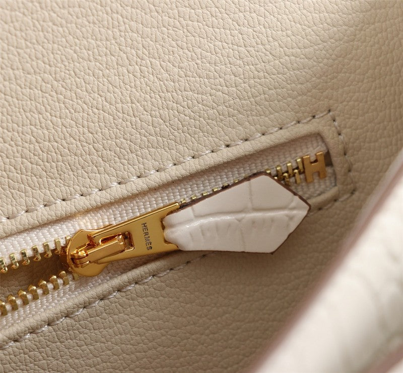 LO - HMS Luxury Bags - 603