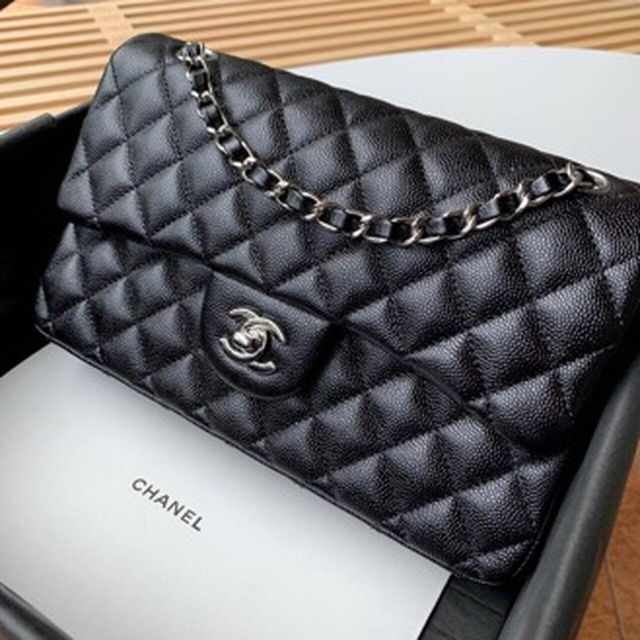 CHL -  Classic Handbag SilLusso Official - Hardware Black For Women Bags, Shoulder And Crossbody Bags 10.2in/26LO A01112