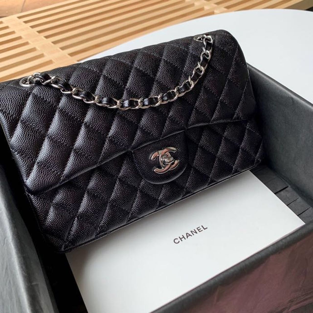 CHL -  Classic Handbag SilLusso Official - Hardware Black For Women Bags, Shoulder And Crossbody Bags 10.2in/26LO A01112