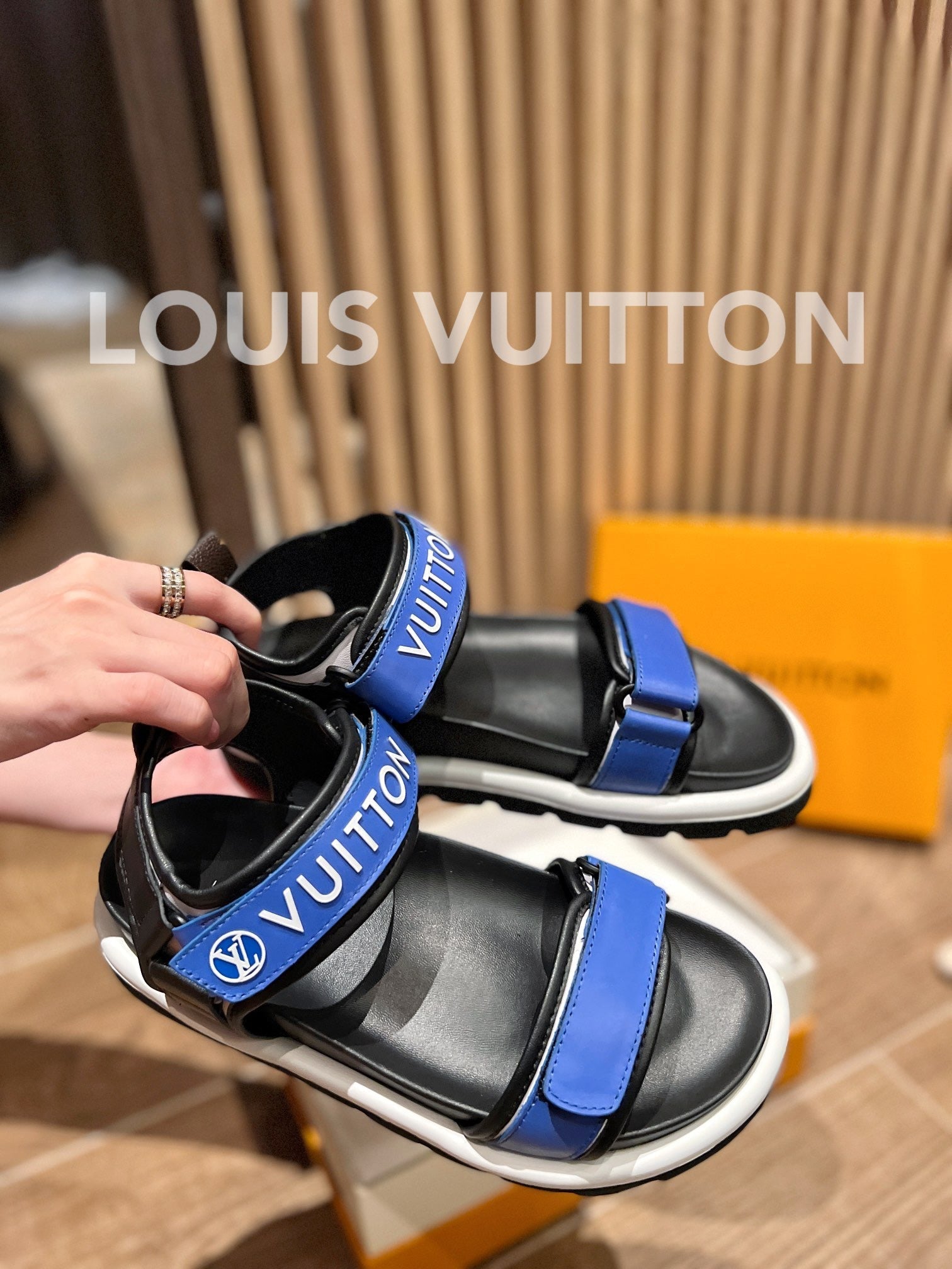 LO-LV bags 2666