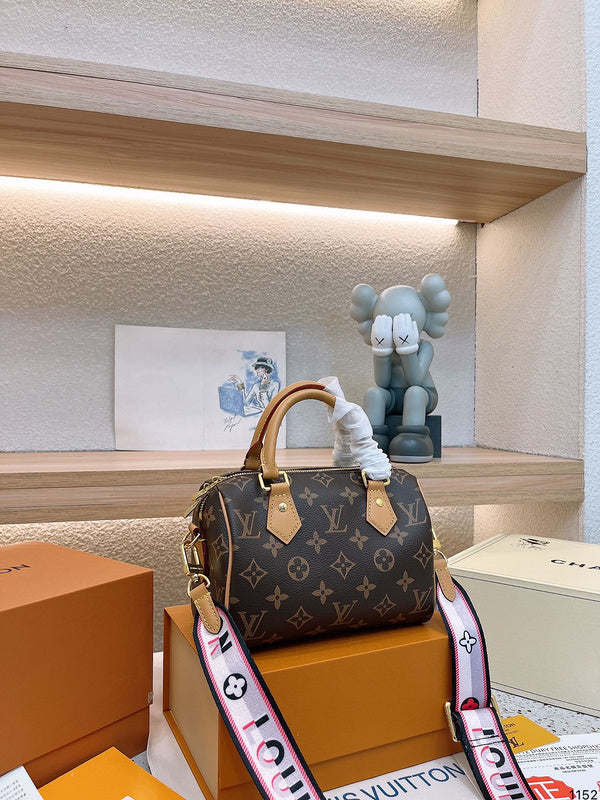 LO - LV Bags - 15143
