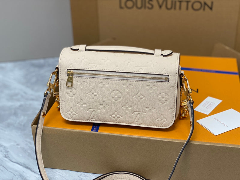 LO - LV Bags - 15185
