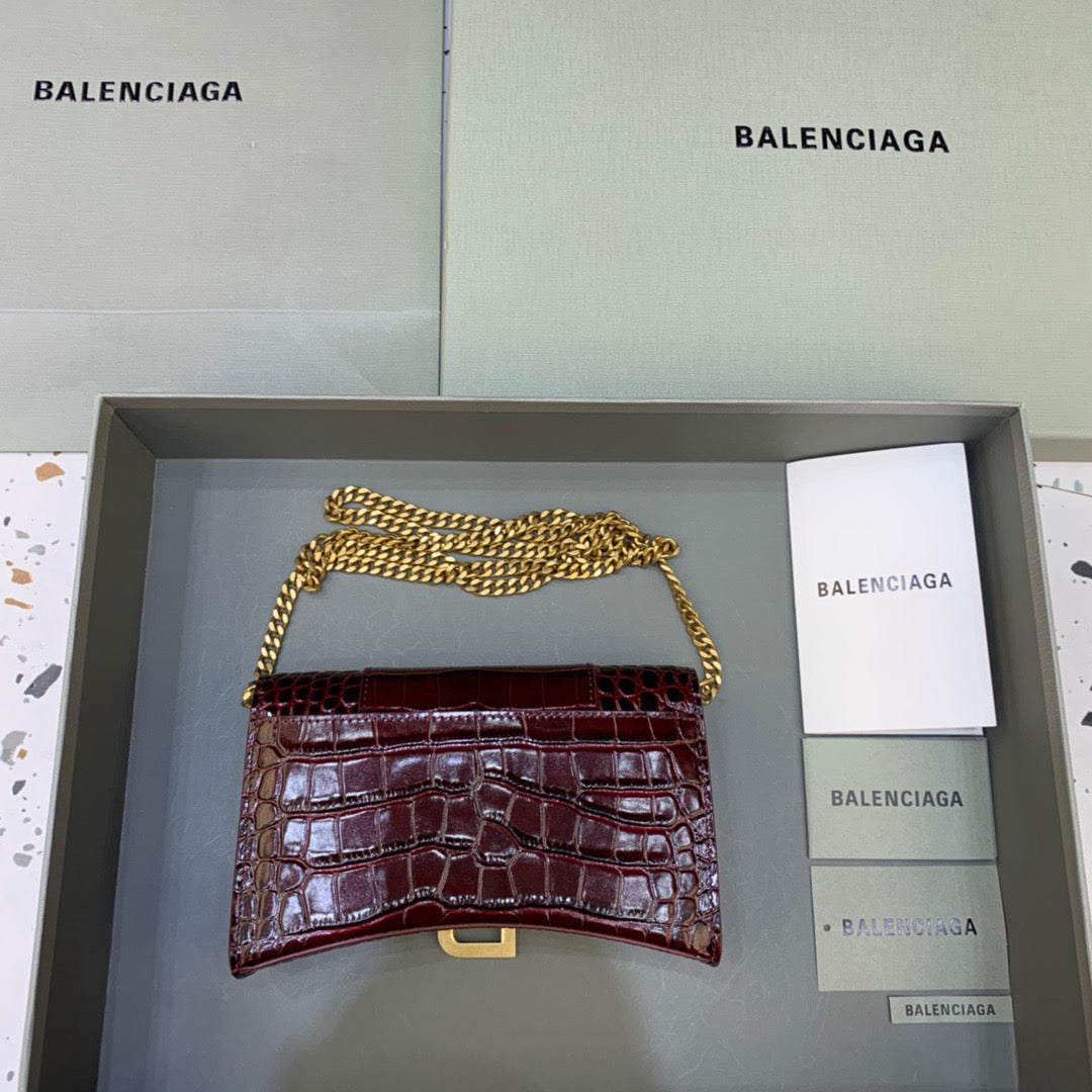 BLN-Ciaga Hourglass Wallet On Chain in Dark Red, For Women,  Bags 7.6in/19LO