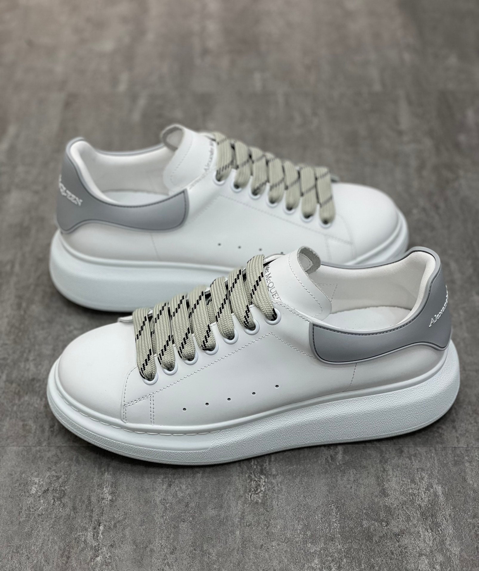 Alex - McQueen OTLM -sized Sneaker White/Grey For Men