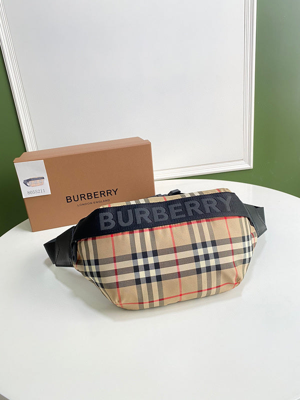 LO - B-BERRY BAGS - 409