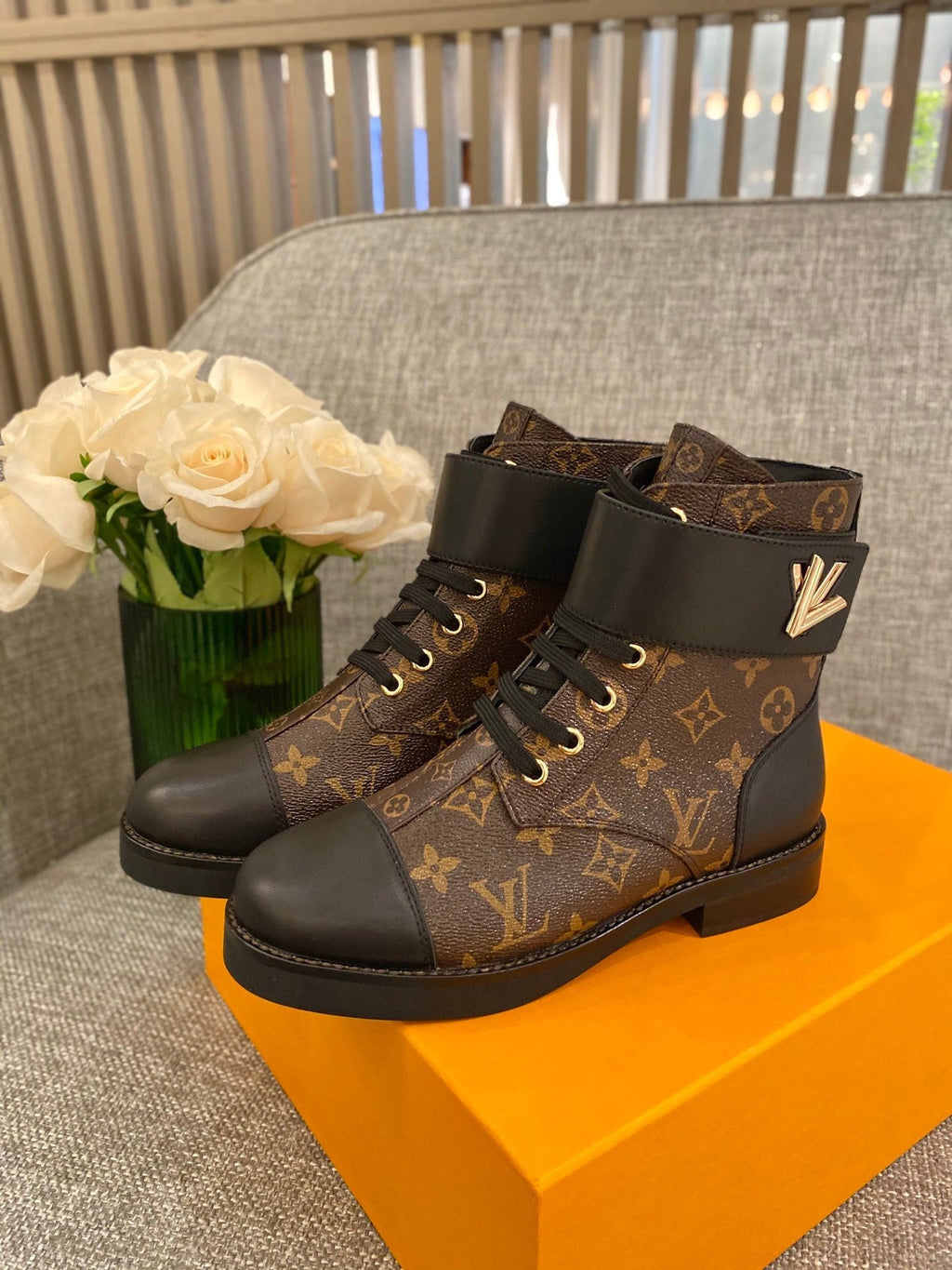 LO-LV bags 3454
