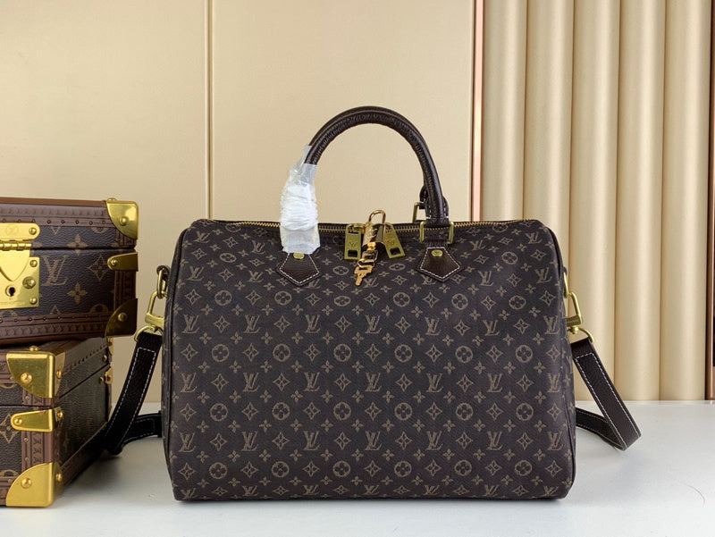LO-LV bags 8760