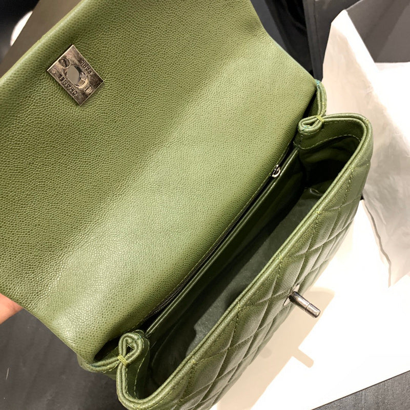 LO - CHL Bags - 1942