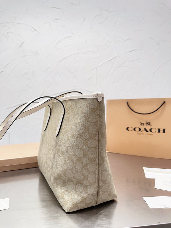 LO - CCH Bags - 152