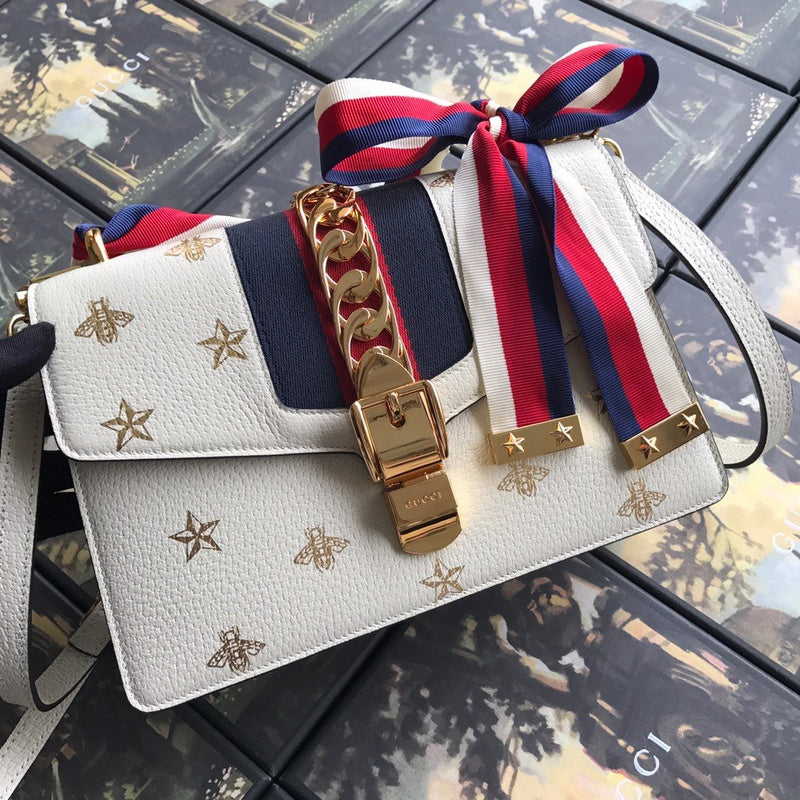 LO - GCC Bags - 6378