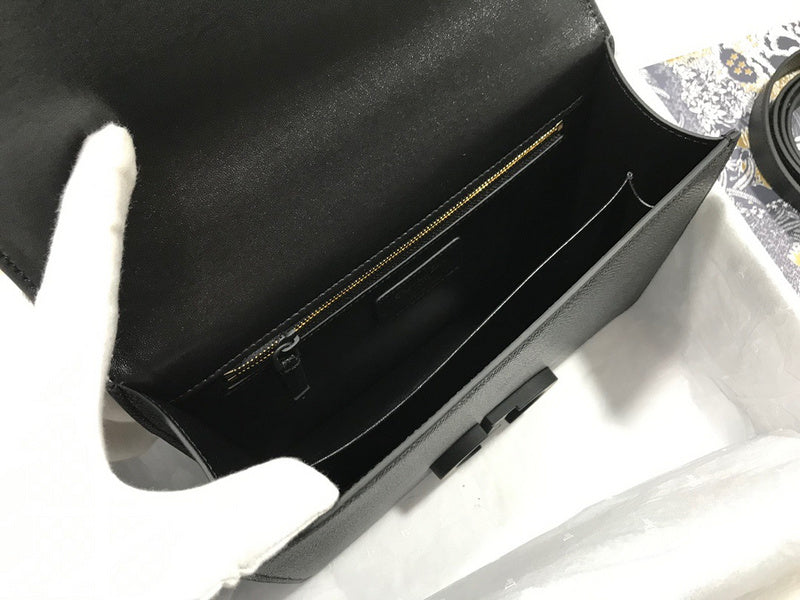 LO - DYOR   BAGS FOR WOMEN - FASHION LUXURY BAGS 230