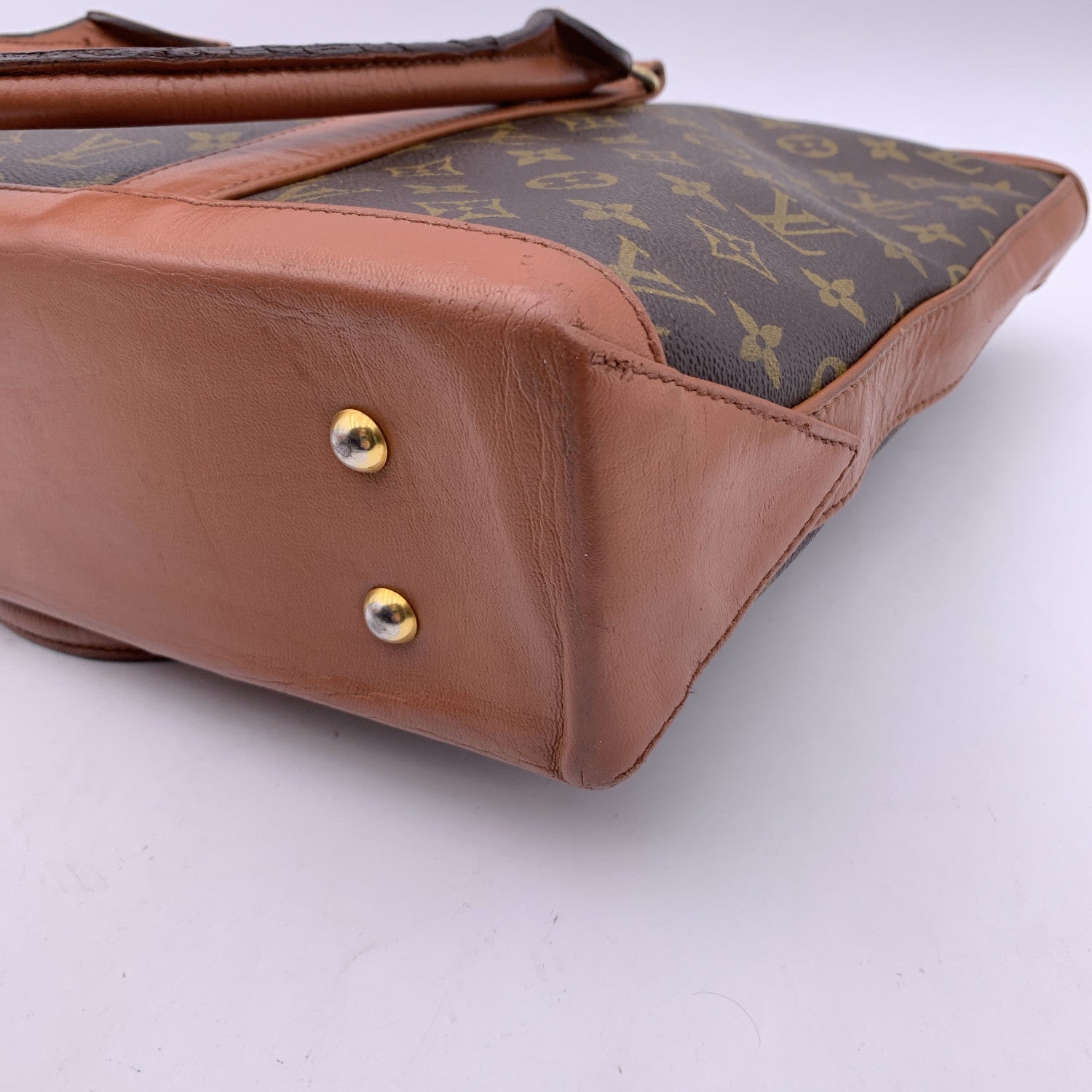 LO-LV bags 2846
