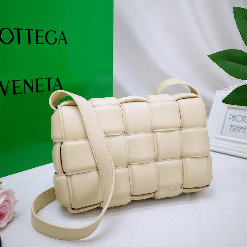 B-VENETA STYLISH HANBAGS FOR WOMEN - - 176