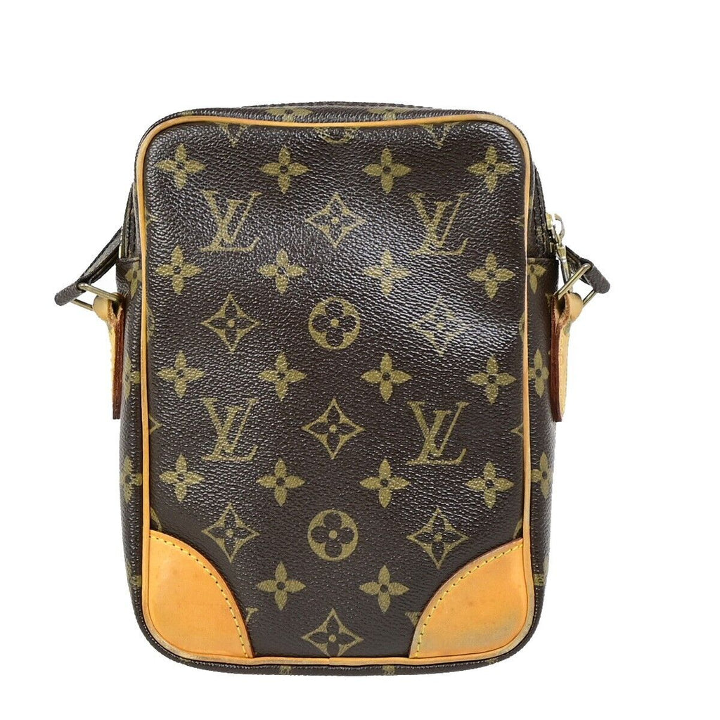 LO-LV bags 1618